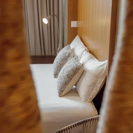 Flores Deluxe By Hosty Apartment Porto
