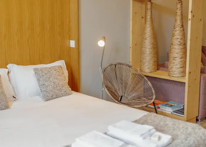 Flores Deluxe By Hosty