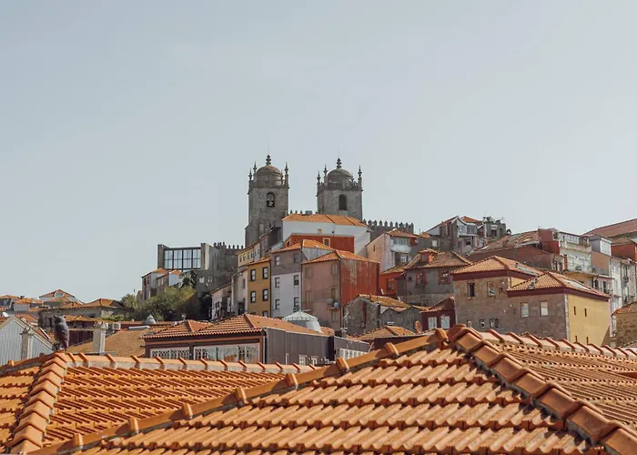 Flores Deluxe By Hosty Porto