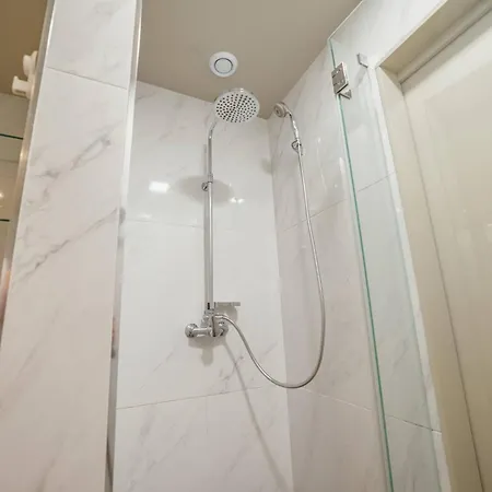 Flores Deluxe By Hosty *