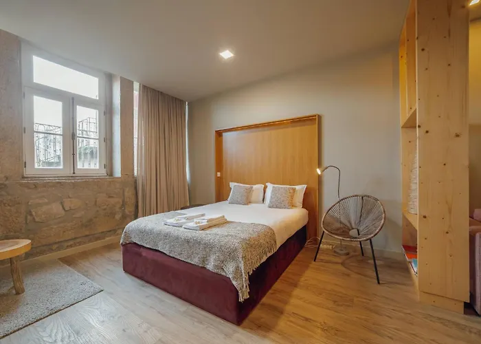 Flores Deluxe By Hosty * Порту